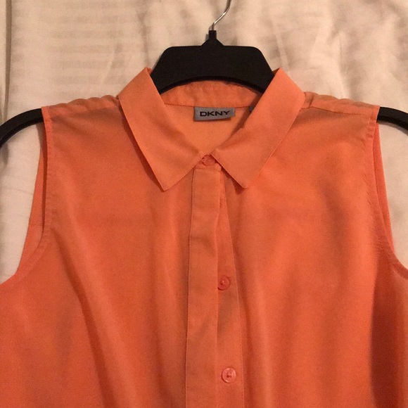 ⚡️Orange sheer DKNY sleeveless top - Picture 4 of 5